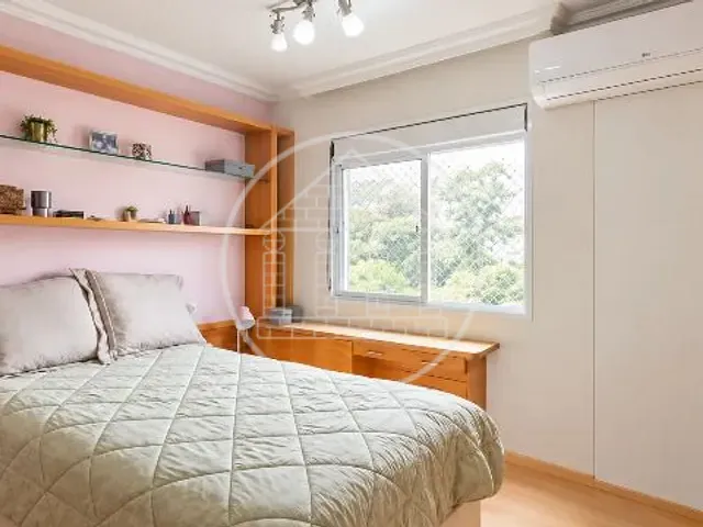 Casa com 230m² 4 quartos e 4 banheiros, à venda, no bairro Brooklin Paulista em São Paulo