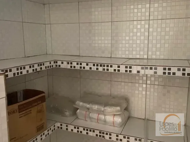 Casa com 187m² 2 quartos e 1 banheiro, para alugar, no bairro Jardim Colonial em Atibaia