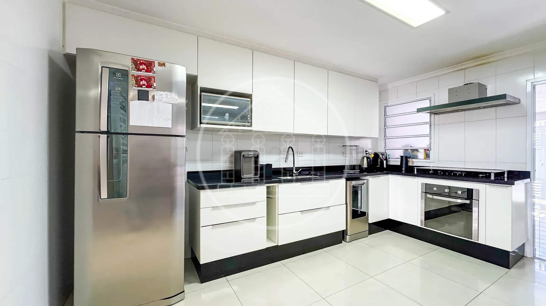 Casa, 3 quartos, 200 m² - Foto 9