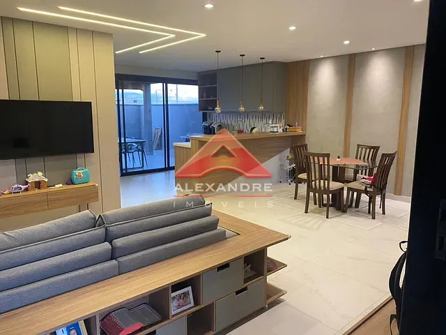 Casa com 250m² 3 quartos e 4 banheiros, à venda, no bairro Jardim das Flores em São José dos Campos