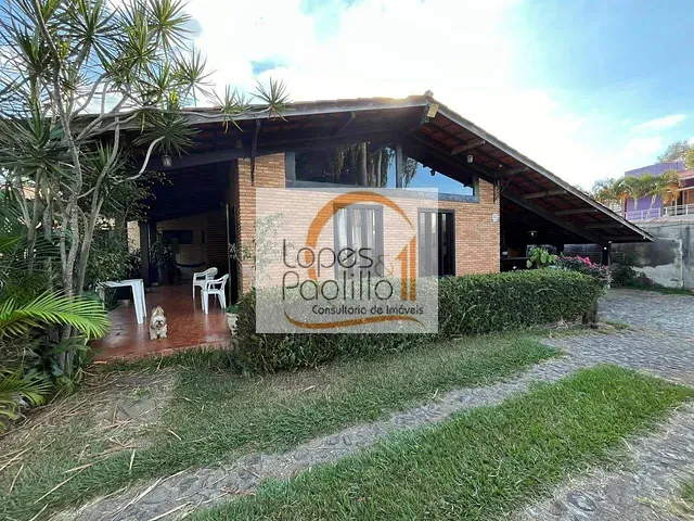 Casa com 2040m² 4 quartos e 3 banheiros, à venda, no bairro Jardim Paulista em Atibaia