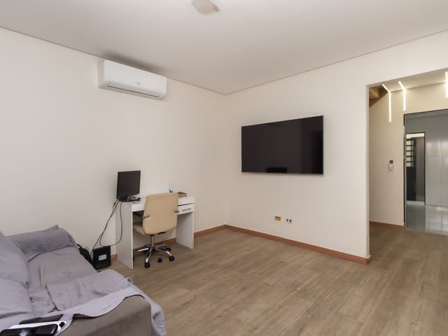 Foto do Casa - Casa tipo para venda em Vila Moreira com 2 quartos, 117m² | Lares e Andares Imóveis