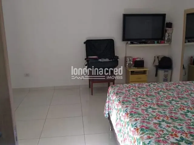 Casa com 270m², à venda, no bairro Jardim Tókio em Londrina