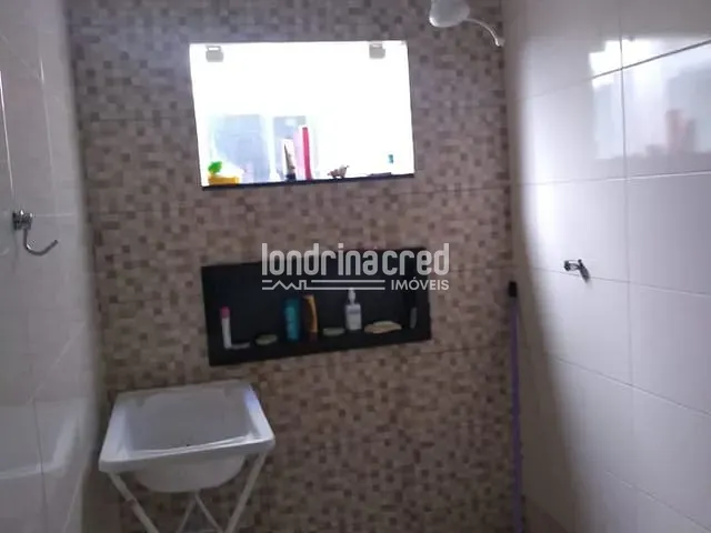 Casa com 270m², à venda, no bairro Jardim Tókio em Londrina