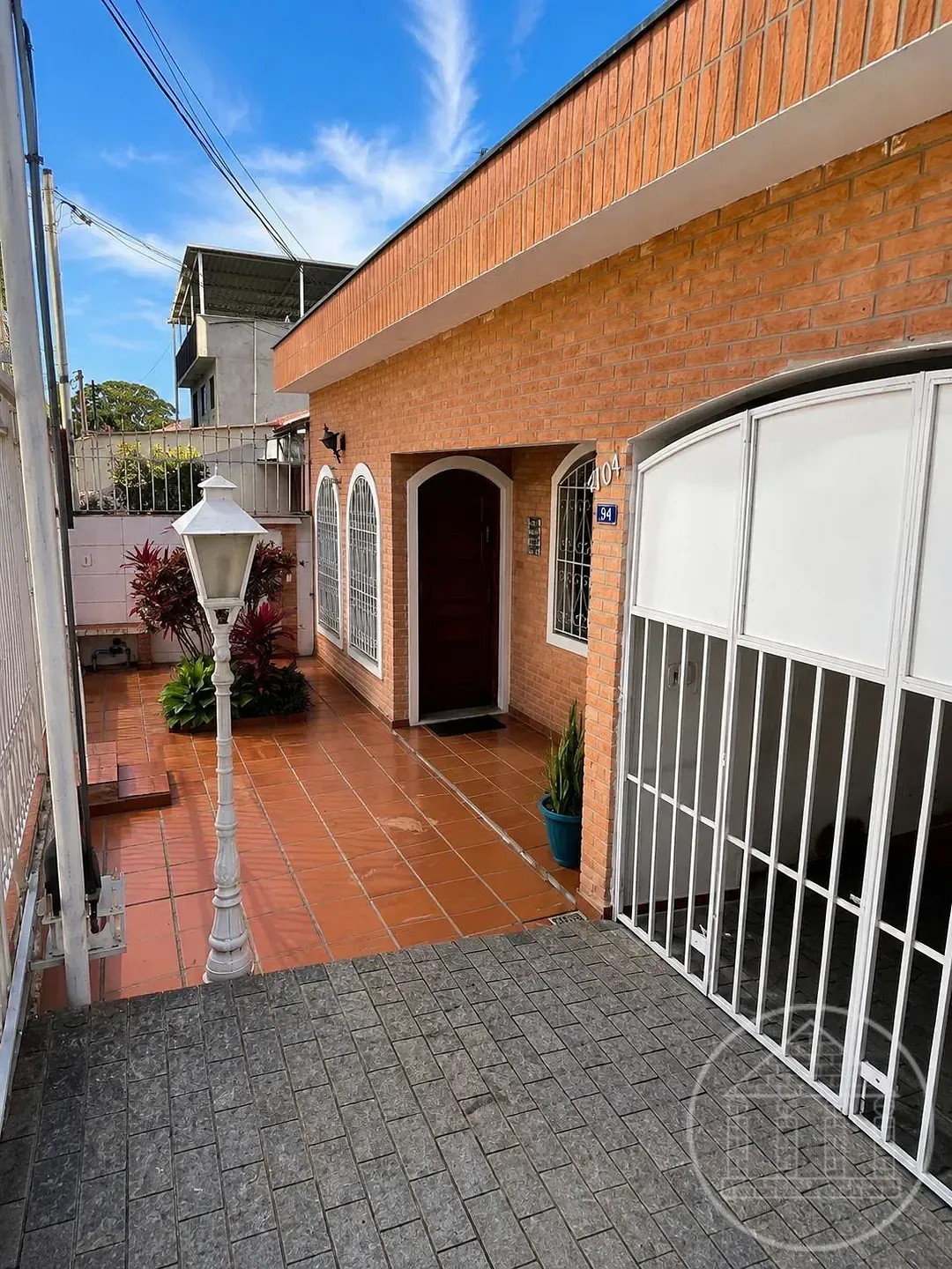 Casa, 3 quartos, 200 m² - Foto 1