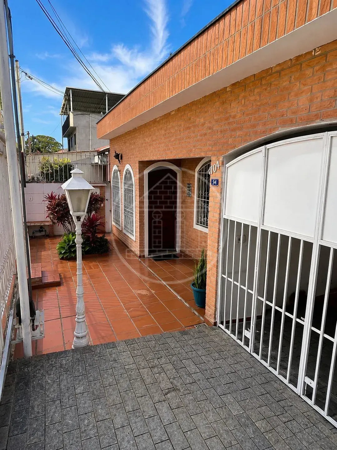 Casa, 3 quartos, 200 m² - Foto 1