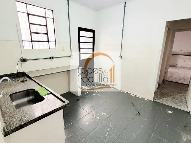 Casa com 160m², para alugar, no bairro Centro em Atibaia