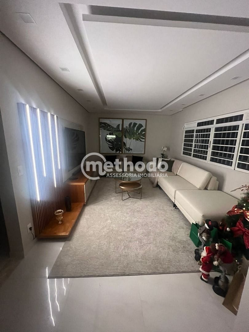 Casa, 3 quartos, 285 m² - Foto 3