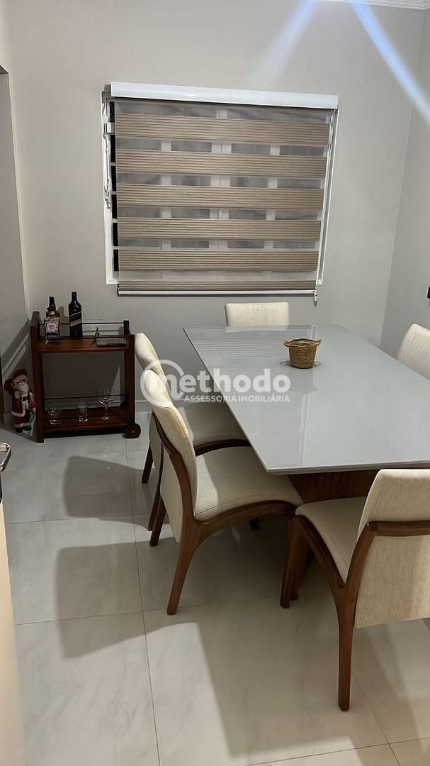 Casa, 3 quartos, 285 m² - Foto 4