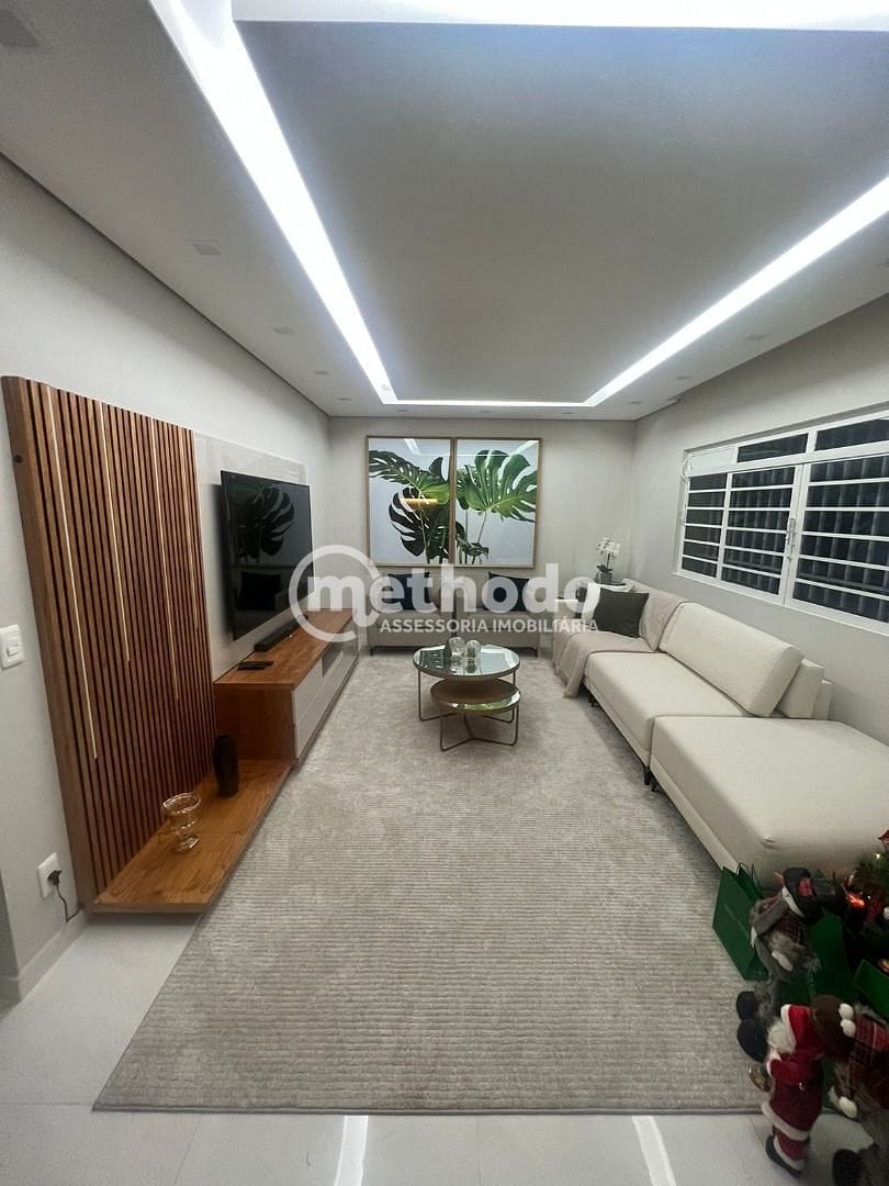 Casa, 3 quartos, 285 m² - Foto 2