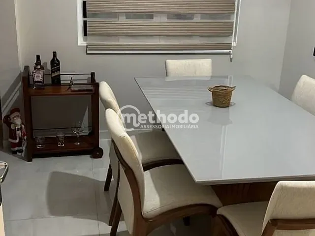 Casa com 300m² 3 quartos e 4 banheiros, à venda, no bairro Jardim Tamoio em Campinas