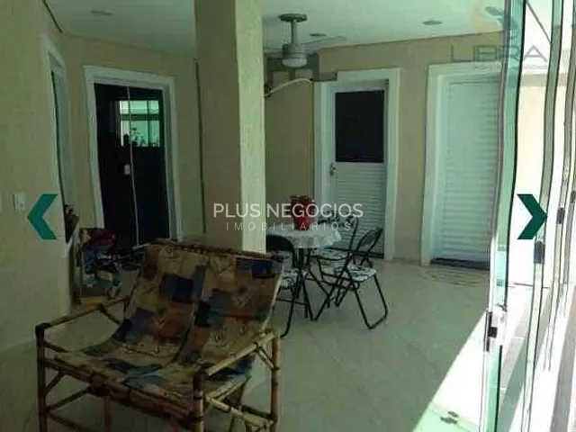 Casa com 370m² 3 quartos e 5 banheiros, à venda, no bairro Jardim Ibiti do Paço em Sorocaba