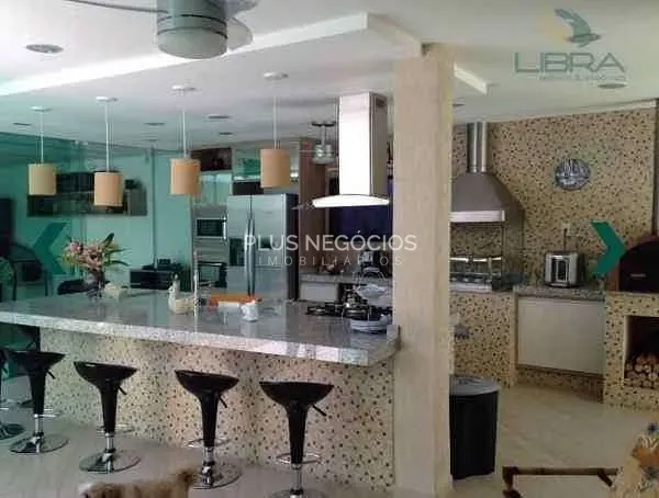 Casa, 3 quartos, 320 m² - Foto 2