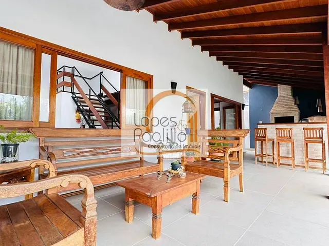 Casa com 325m² 3 quartos e 3 banheiros, para alugar, no bairro Jardim Paulista em Atibaia
