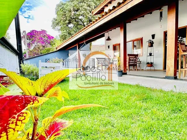 Casa com 325m² 3 quartos e 3 banheiros, para alugar, no bairro Jardim Paulista em Atibaia