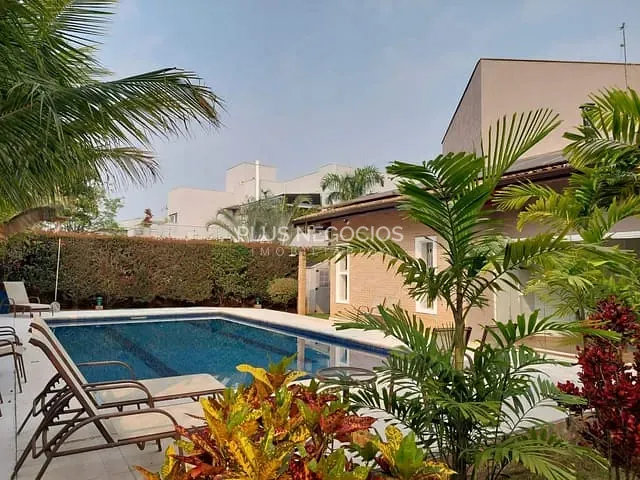 Casa com 1500m² 4 quartos e 5 banheiros, à venda, no bairro lago azul em Araçoiaba da Serra