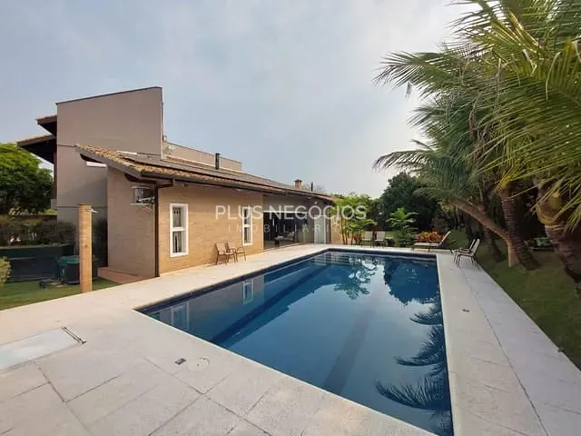 Casa com 1500m² 4 quartos e 5 banheiros, à venda, no bairro lago azul em Araçoiaba da Serra