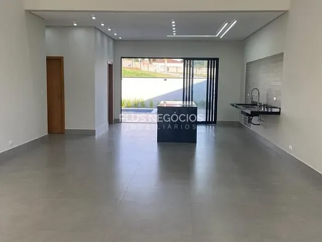 Casa com 360m² 3 quartos e 4 banheiros, à venda, no bairro Além Ponte em Sorocaba