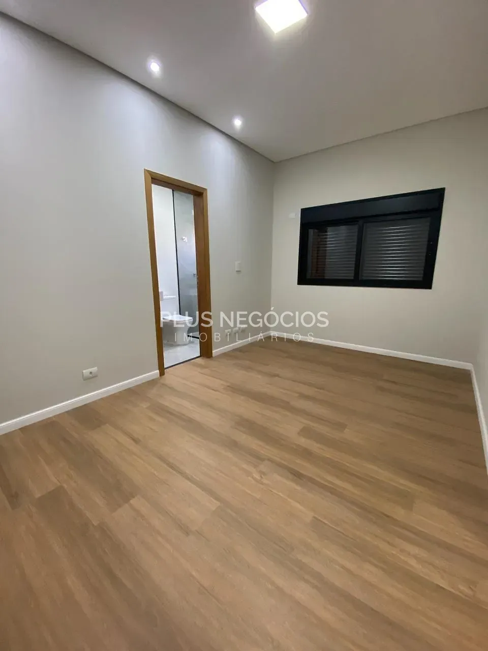 Casa, 3 quartos, 250 m² - Foto 15