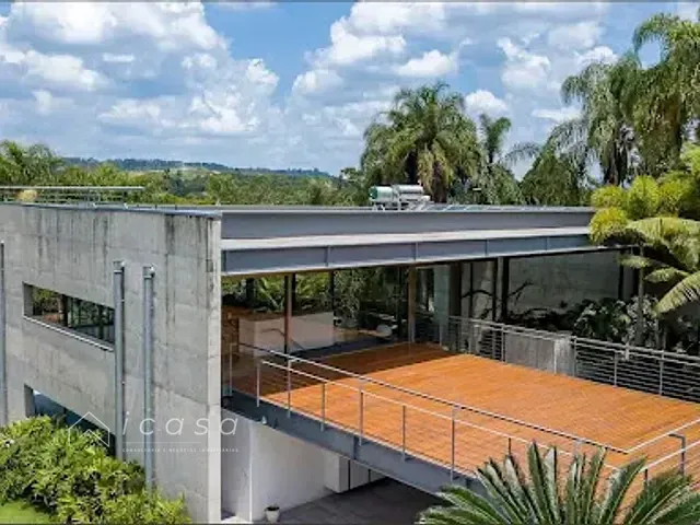 Casa com 3600m² 4 quartos e 6 banheiros, à venda, no bairro Bosque dos Eucaliptos em São José dos Campos