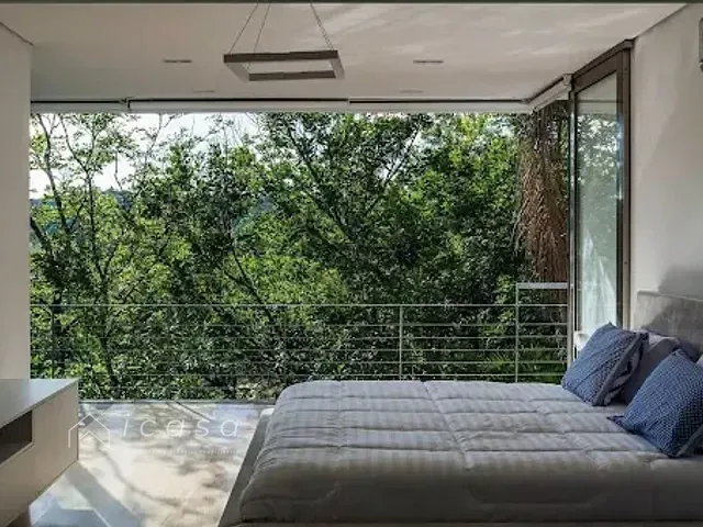 Casa com 3600m² 4 quartos e 6 banheiros, à venda, no bairro Bosque dos Eucaliptos em São José dos Campos