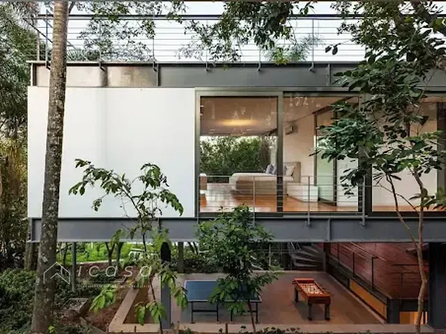 Casa com 3600m² 4 quartos e 6 banheiros, à venda, no bairro Bosque dos Eucaliptos em São José dos Campos