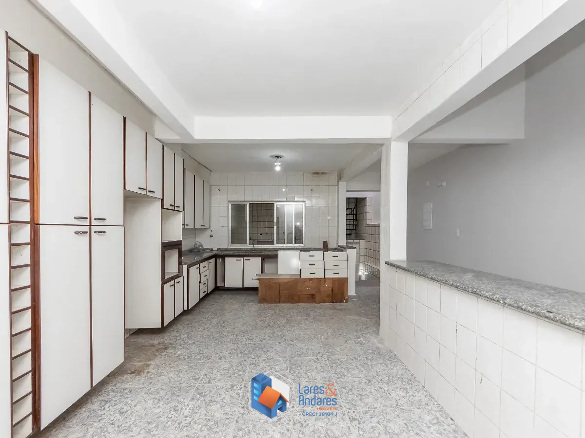 Casa, 3 quartos, 275 m² - Foto 29