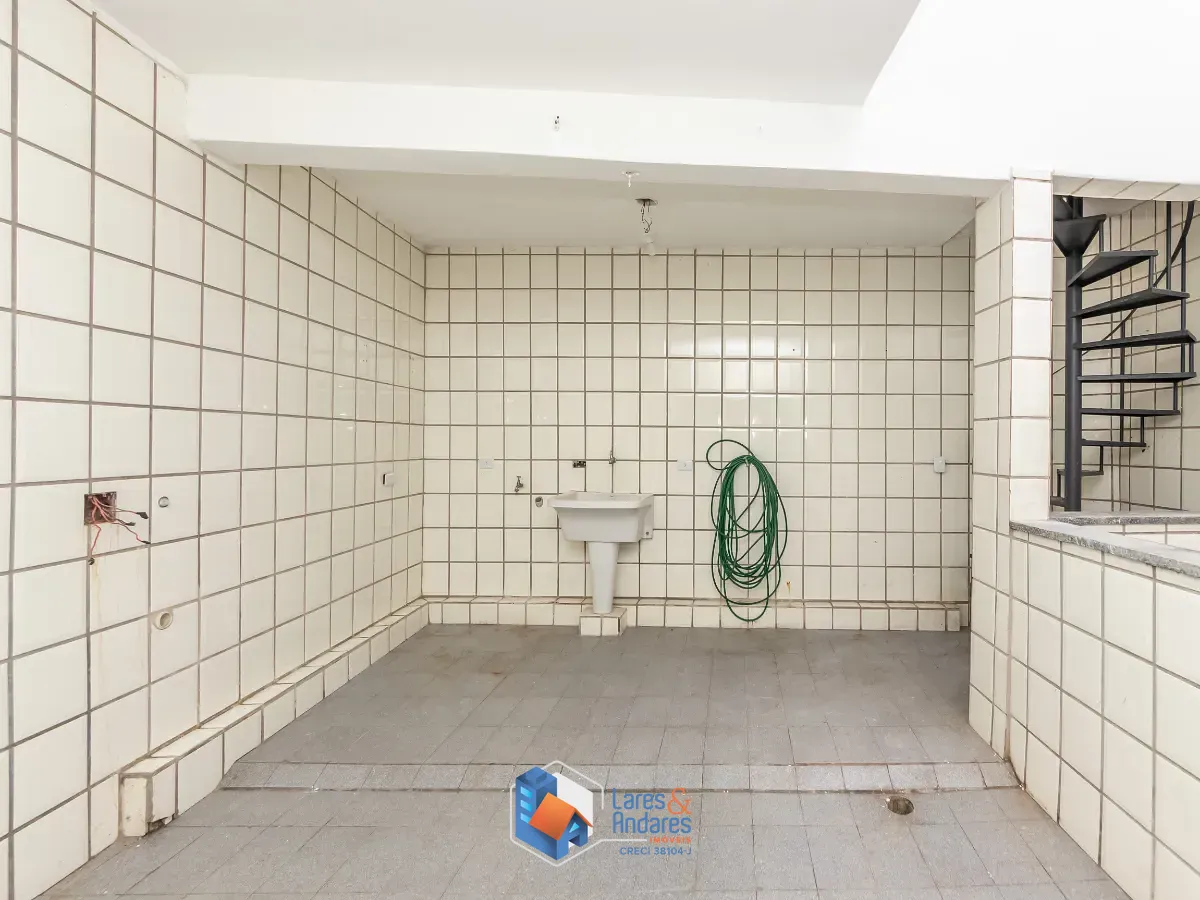 Casa, 3 quartos, 275 m² - Foto 34