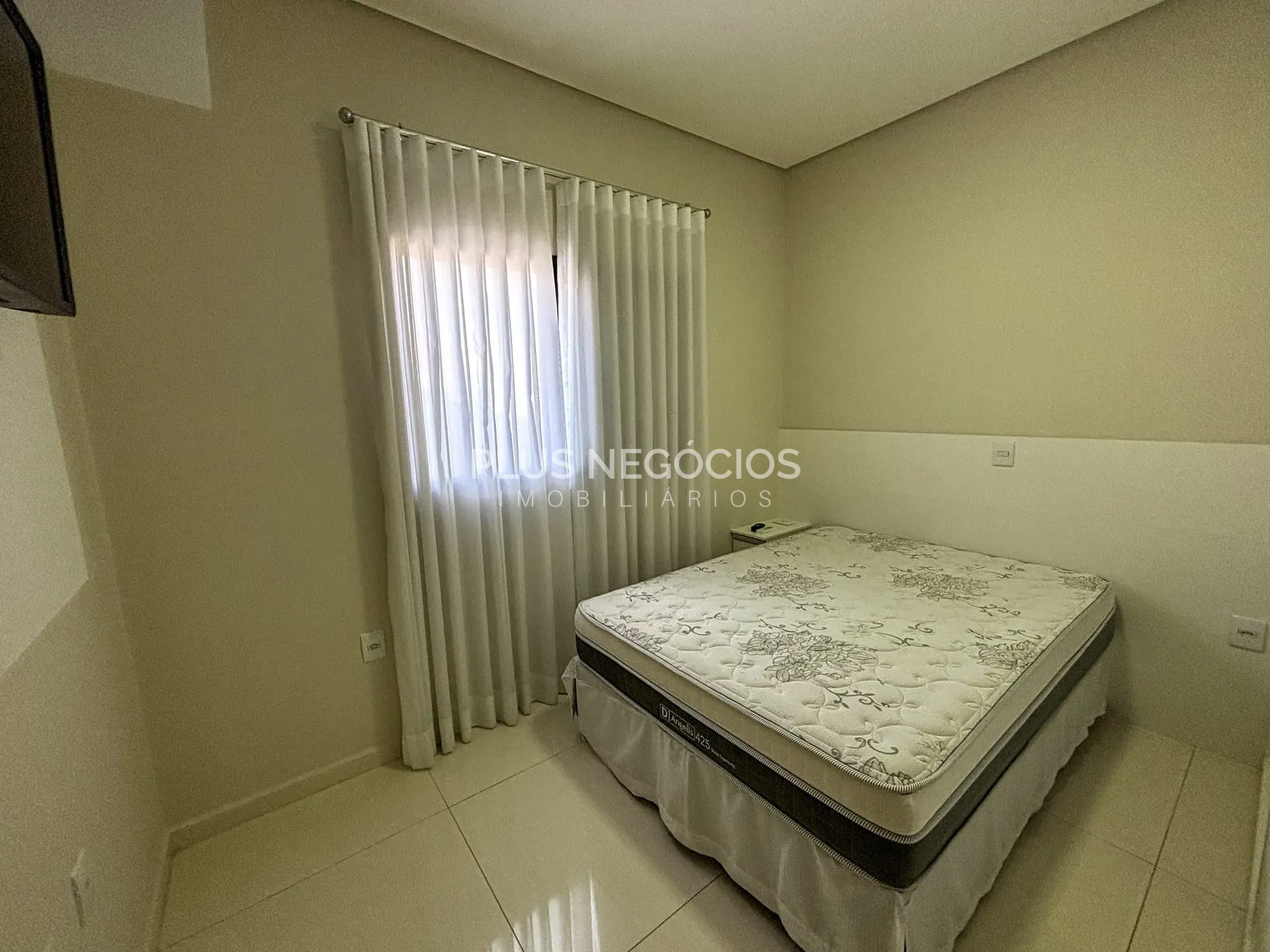 Casa, 3 quartos, 200 m² - Foto 14