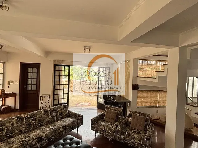 Casa com 270m² 3 quartos e 2 banheiros, à venda, no bairro Vila Junqueira em Atibaia