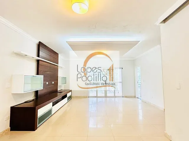 Casa com 1100m² 5 quartos e 6 banheiros, para alugar, no bairro Condomínio Flamboyant-B em Atibaia