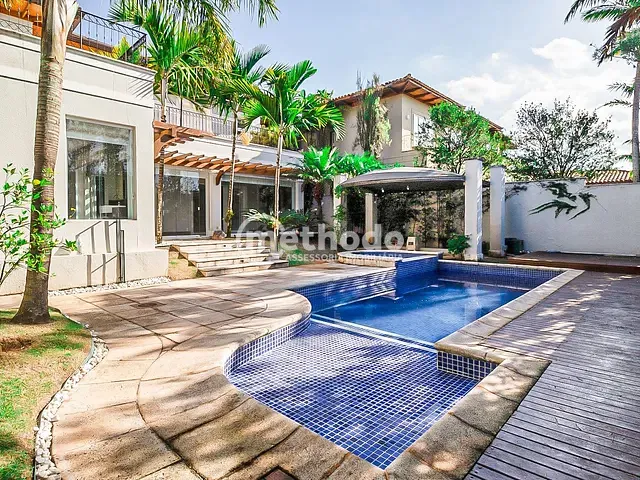 Casa com 902m² 4 quartos e 8 banheiros, à venda, no bairro Gramado em Campinas