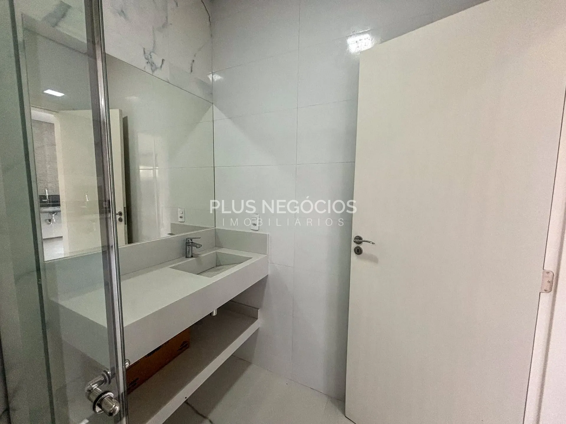 Casa, 4 quartos, 280 m² - Foto 29