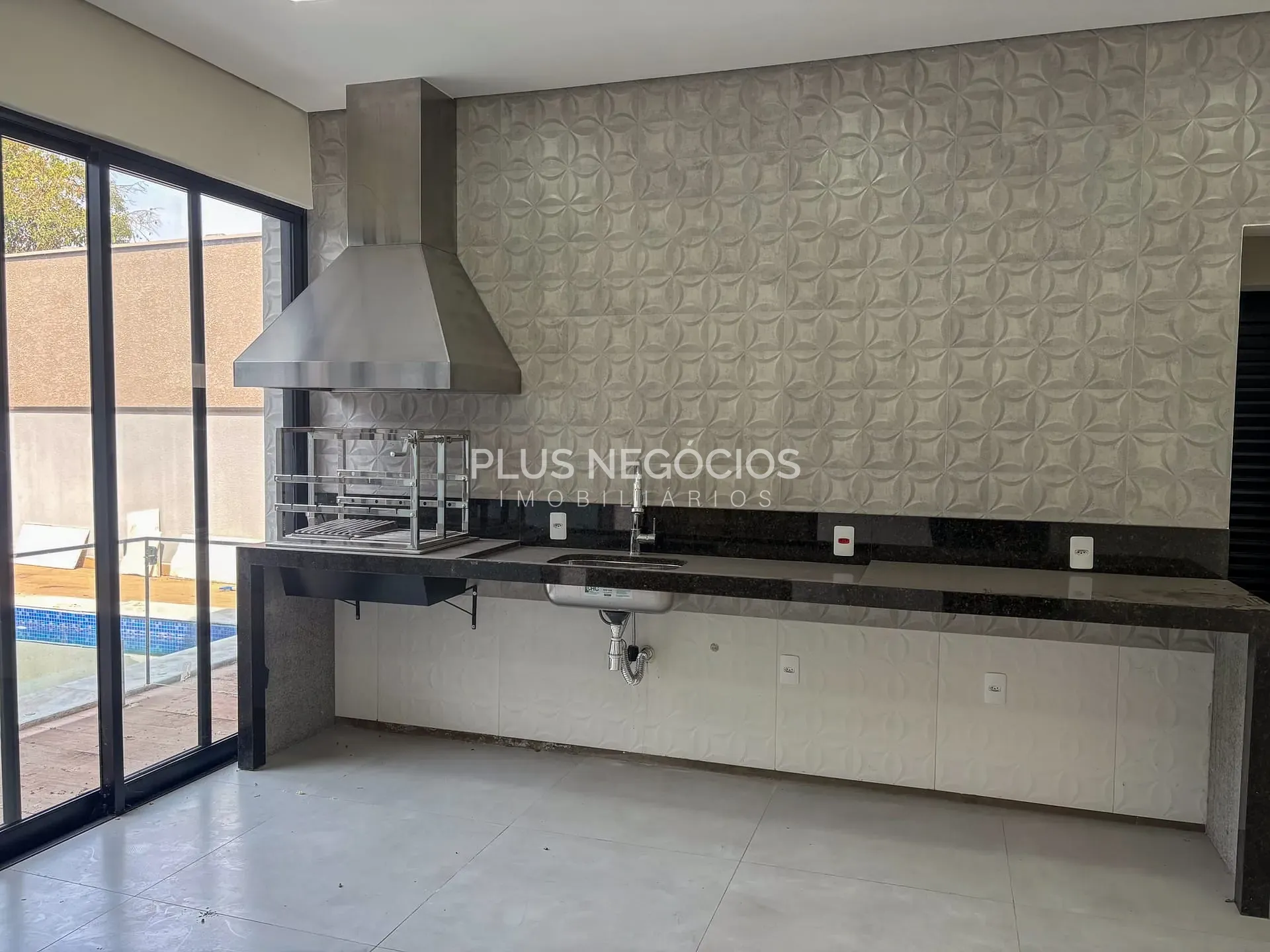 Casa, 4 quartos, 280 m² - Foto 32