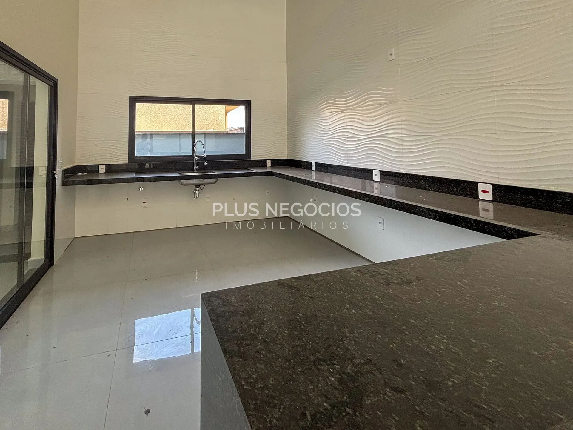 Casa, 4 quartos, 280 m² - Foto 42