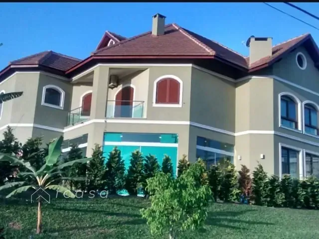 Casa com 560m² 4 quartos e 7 banheiros, à venda, no bairro Residencial Morada dos Lagos em Barueri