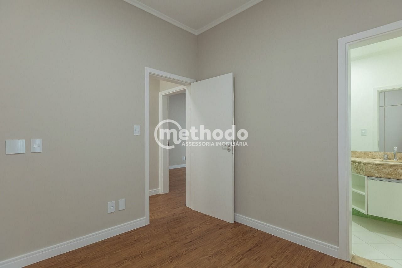 Casa, 4 quartos, 300 m² - Foto 33