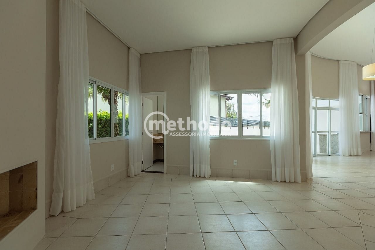 Casa, 4 quartos, 300 m² - Foto 3