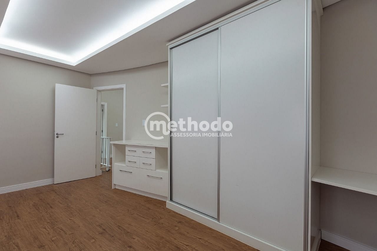 Casa, 4 quartos, 300 m² - Foto 23