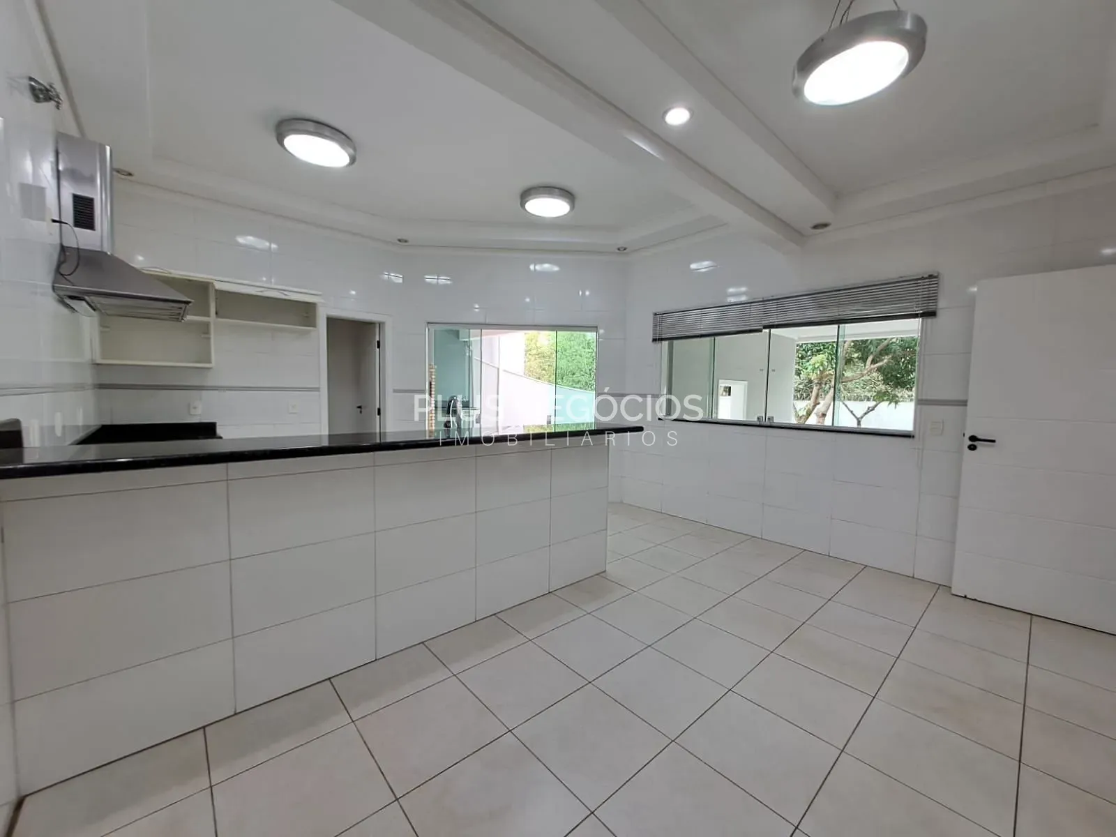Casa, 3 quartos, 340 m² - Foto 23