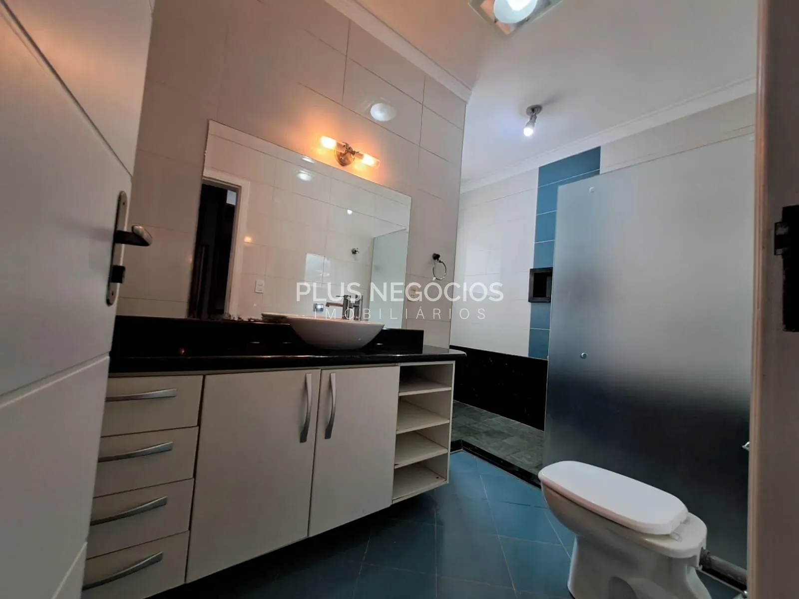 Casa, 3 quartos, 340 m² - Foto 30