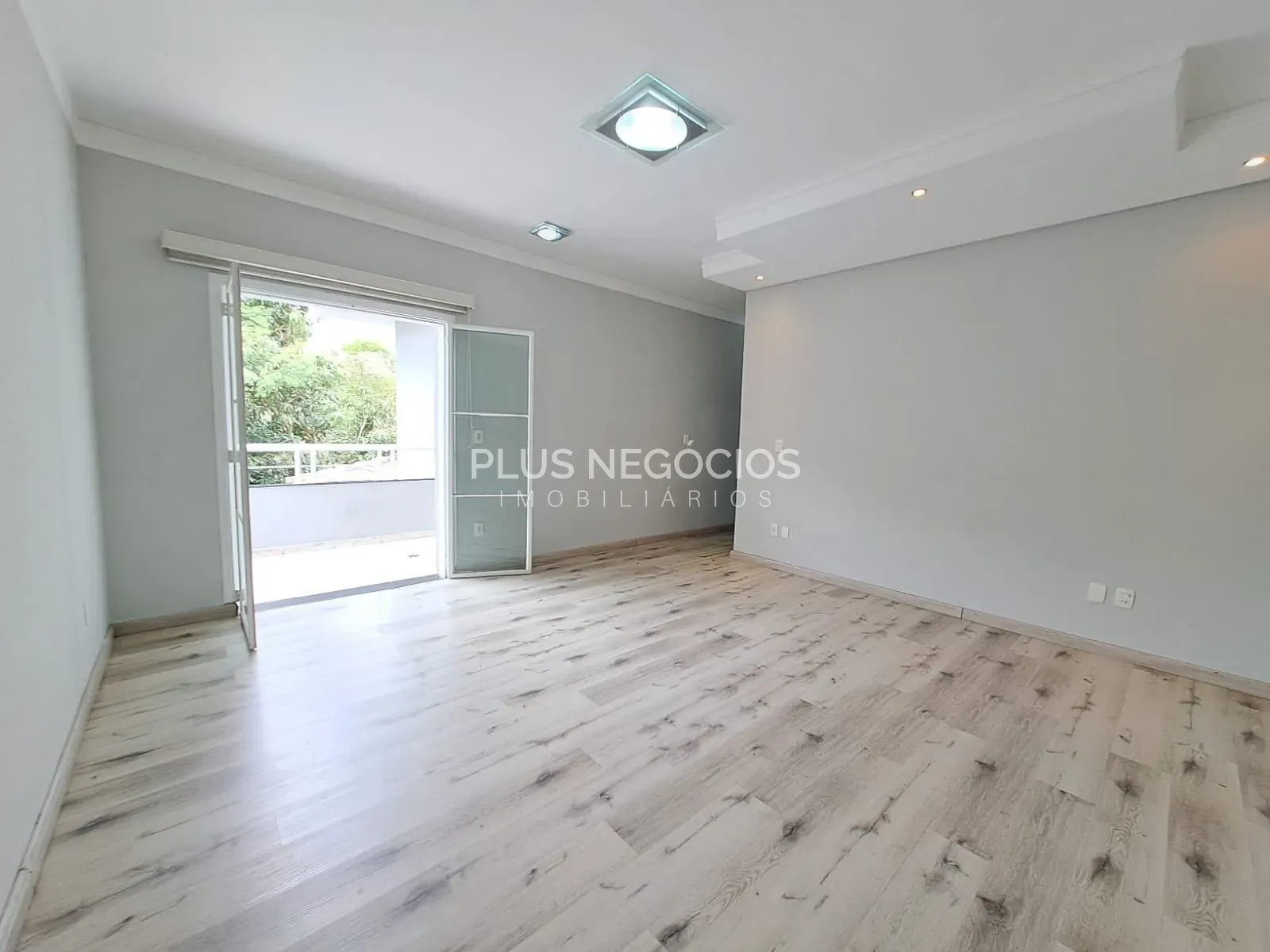 Casa, 3 quartos, 340 m² - Foto 31