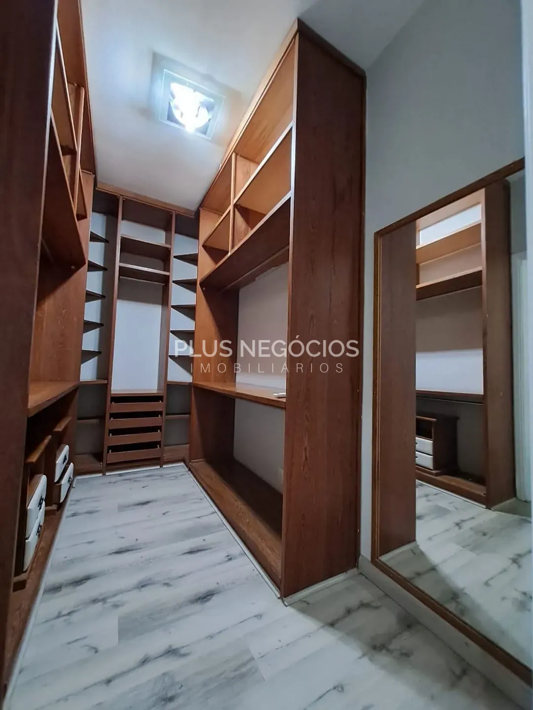 Casa, 3 quartos, 340 m² - Foto 34