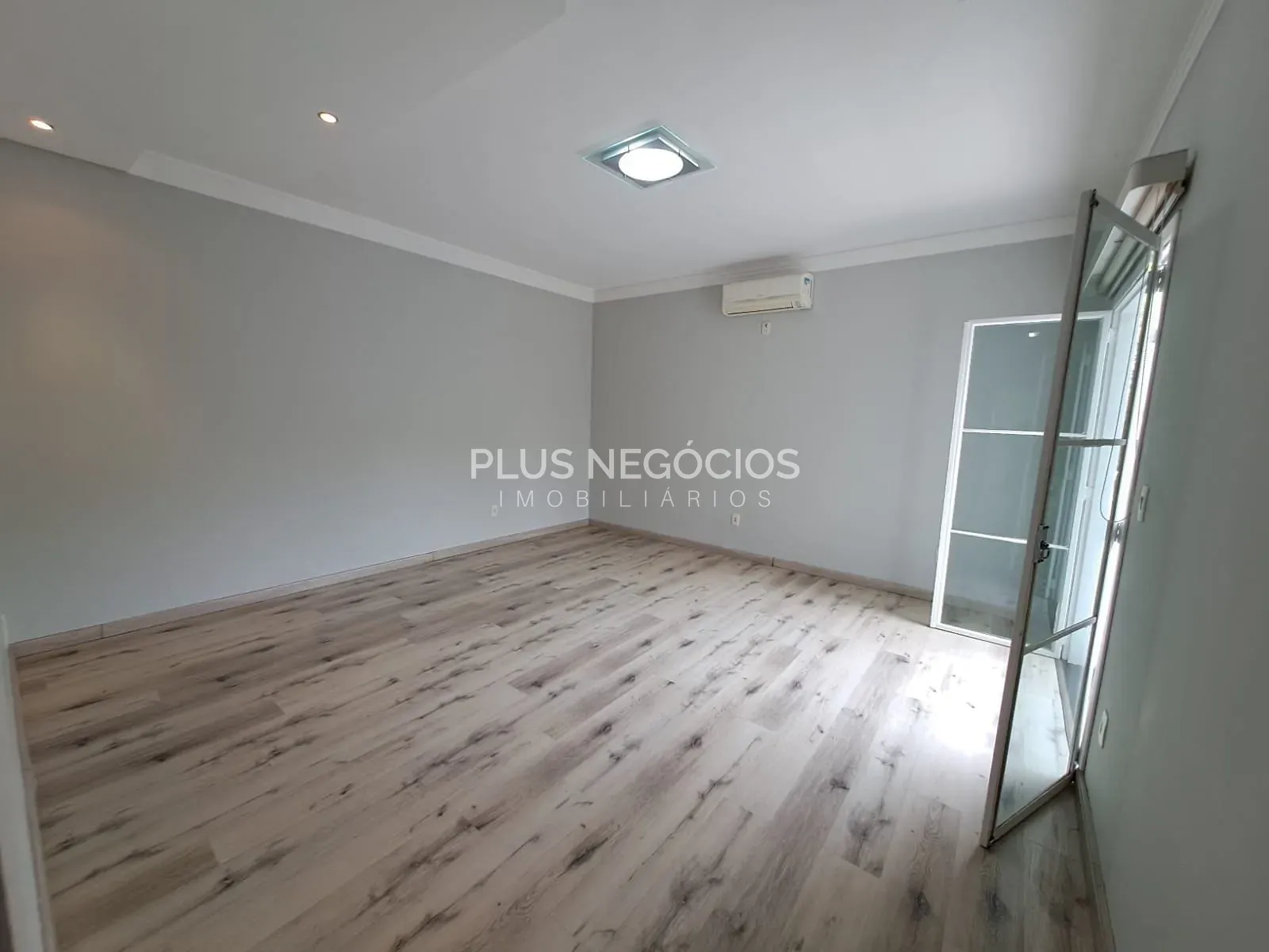 Casa, 3 quartos, 340 m² - Foto 35