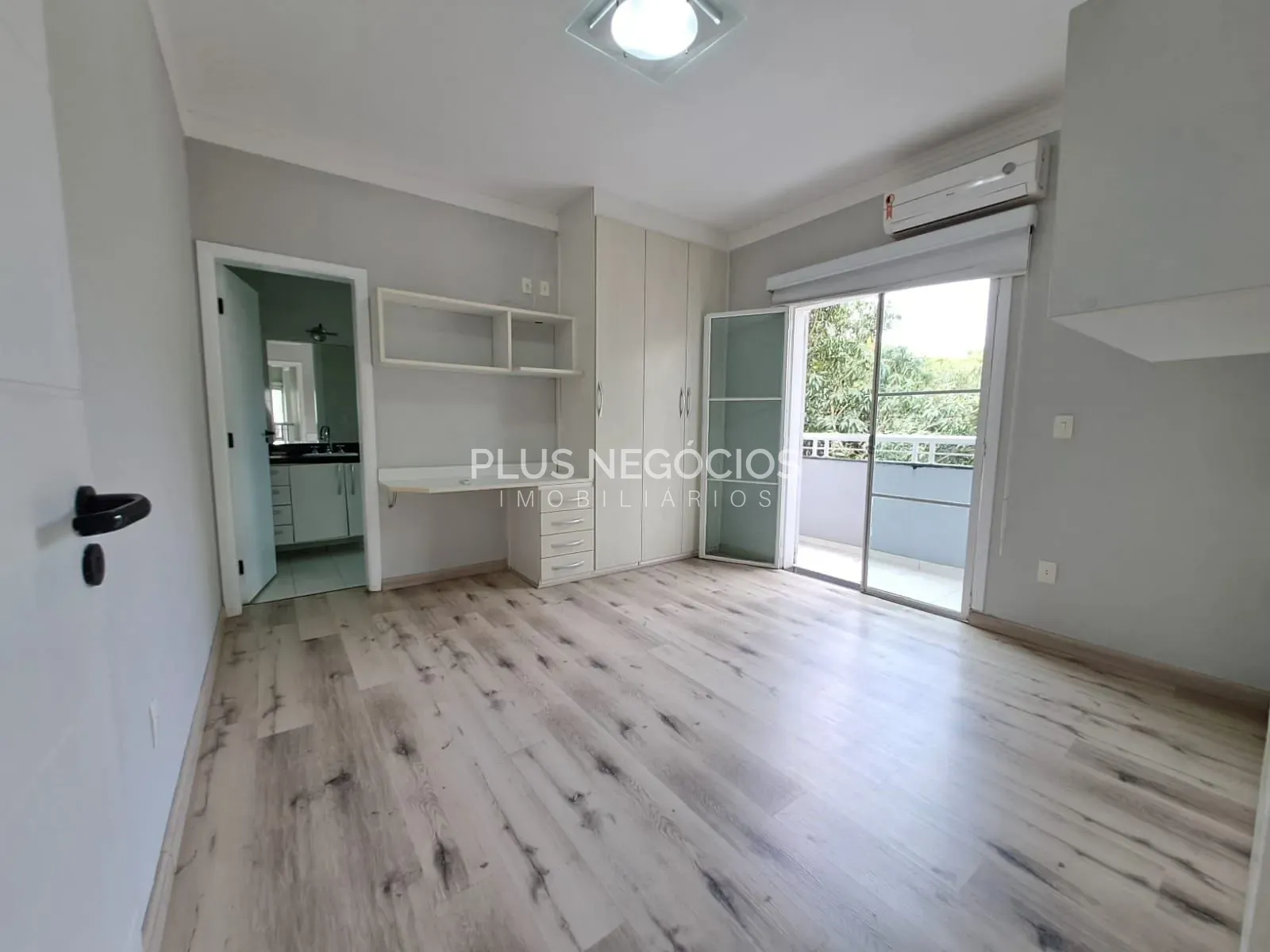 Casa, 3 quartos, 340 m² - Foto 42