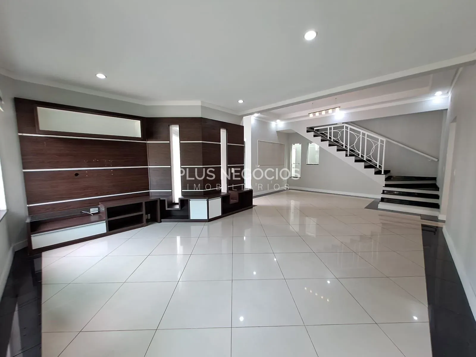 Casa, 3 quartos, 340 m² - Foto 56