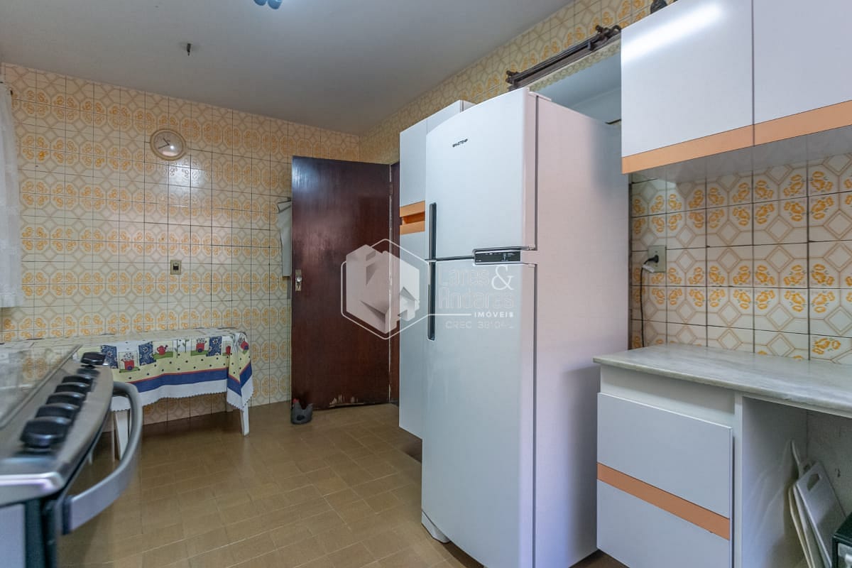 Casa à venda com 3 quartos, 193m² - Foto 14