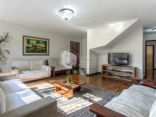 Foto do Casa-Casa tipo para venda em Cidade Vargas com 3 quartos, sendo 1 suíte, 193m²