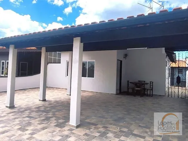 Casa com 335m² 3 quartos e 2 banheiros, à venda, no bairro Jardim Terceiro Centenário em Atibaia