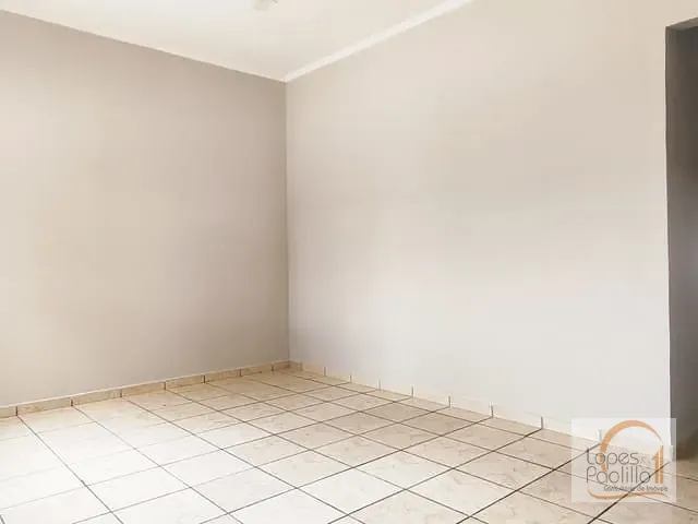 Casa com 335m² 3 quartos e 2 banheiros, à venda, no bairro Jardim Terceiro Centenário em Atibaia